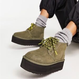 UGG Neumel heritage platform boots in olive US 7